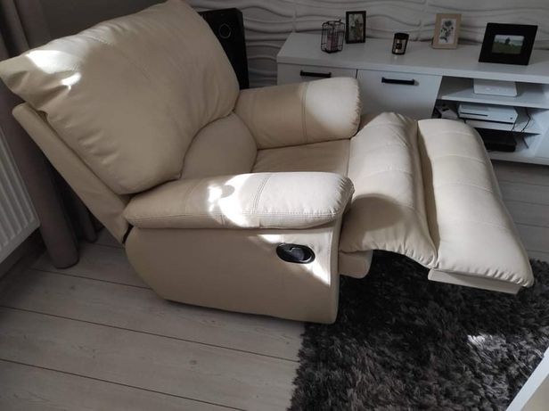 Komplet wypoczynkowy sofa + dwa fotele