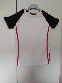 świetny t-shirt PRADA 152/158