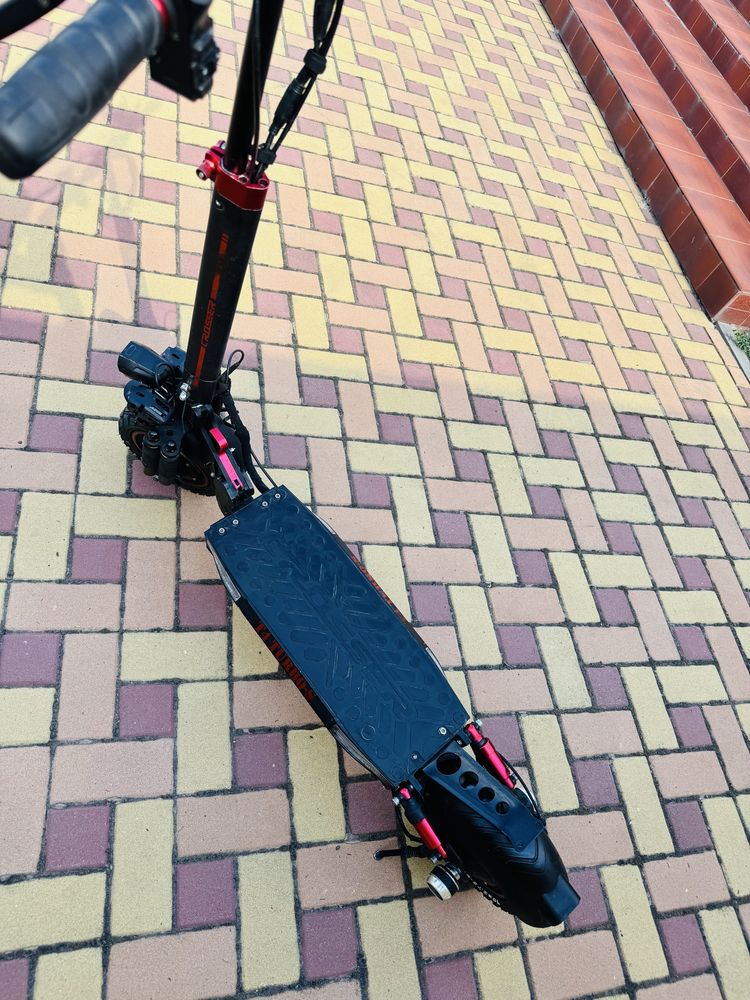 Электросамокат 3000W Crooser T4 Turbo S