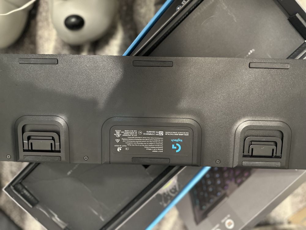 Logitech G915 Wireless Mechanical клавіатура