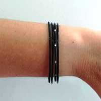 Pulseiras de metal negro