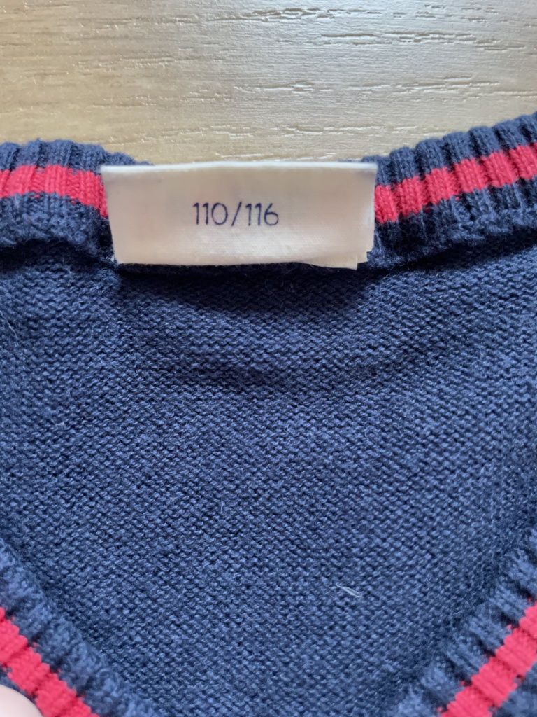 Sweterek do serka Kuniboo 110/116 cm