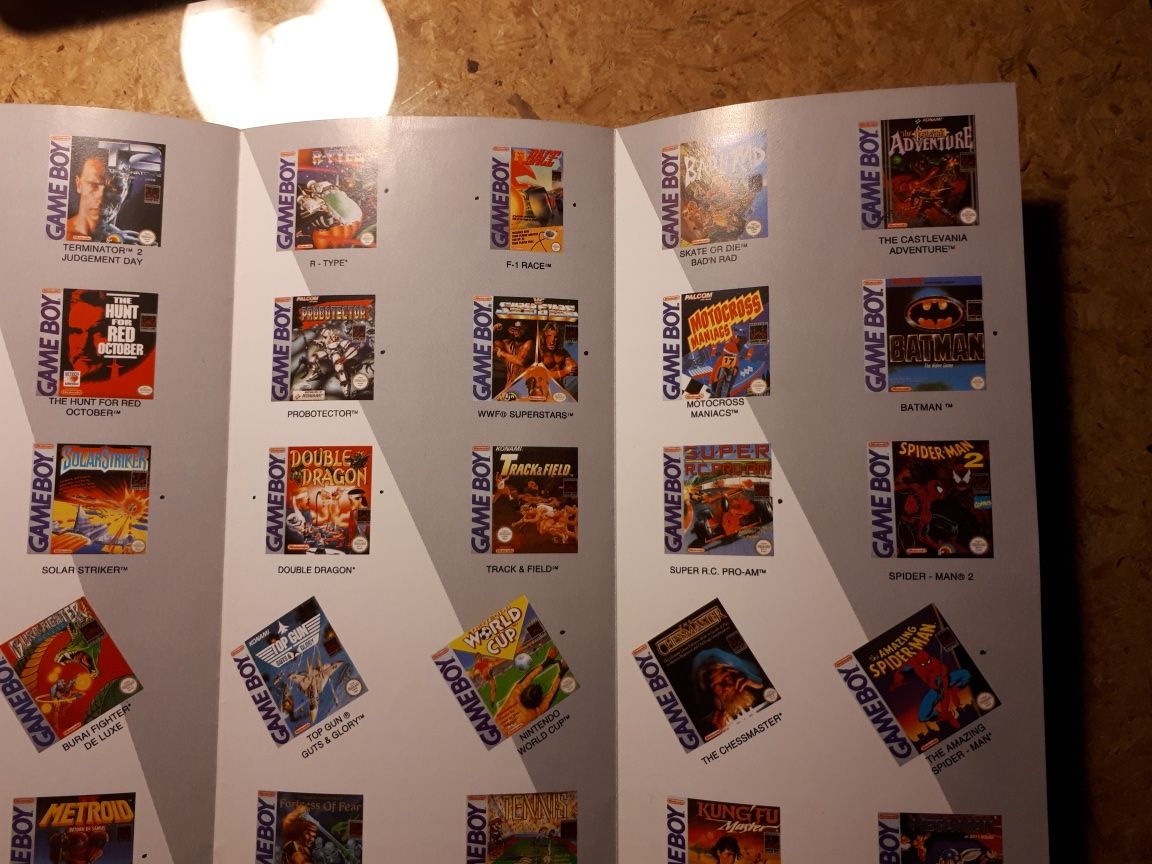 Publicidade oficial Nintendo Game Boy com jogos (novo, 1992, raro)