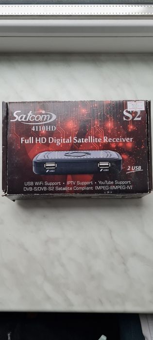 Супутниковий тюнер Satcom 4110 HD t2