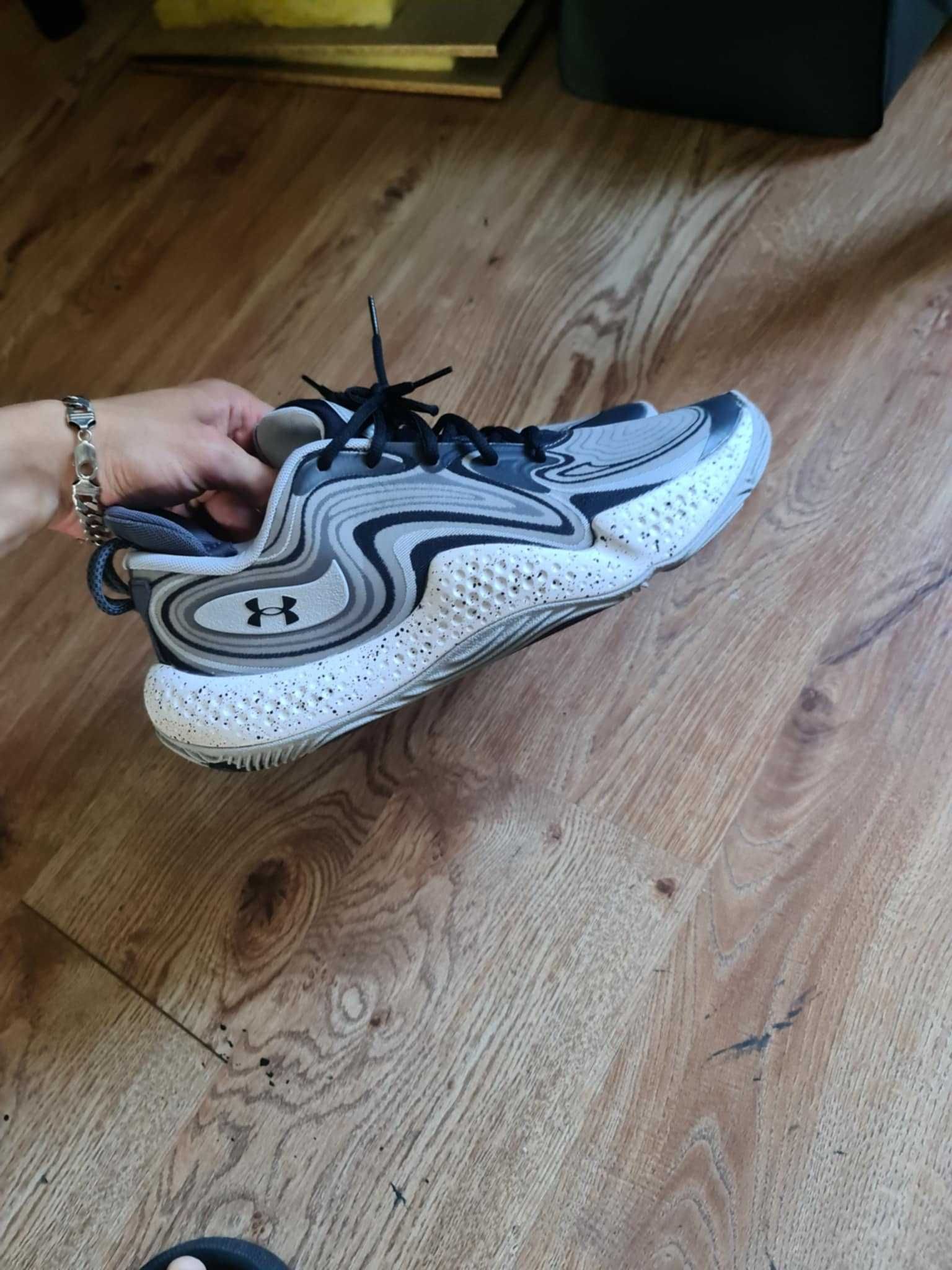 Buty Under Armour Spawn 6