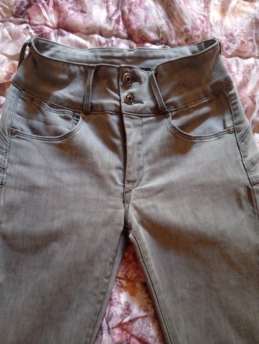 Calças Tiffosi double push up tamanho 36