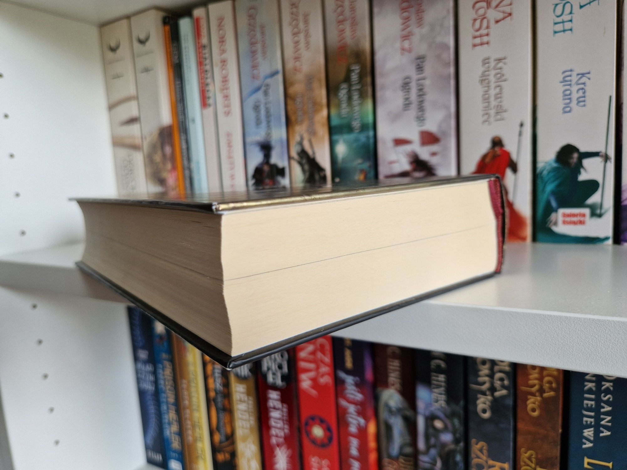 Król z bliznami, Leigh Bardugo