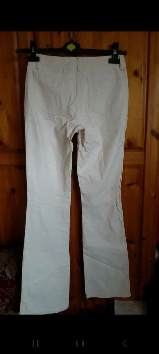 Spodnie damskie białe Eco skóra rozmiar 34 firma SOS