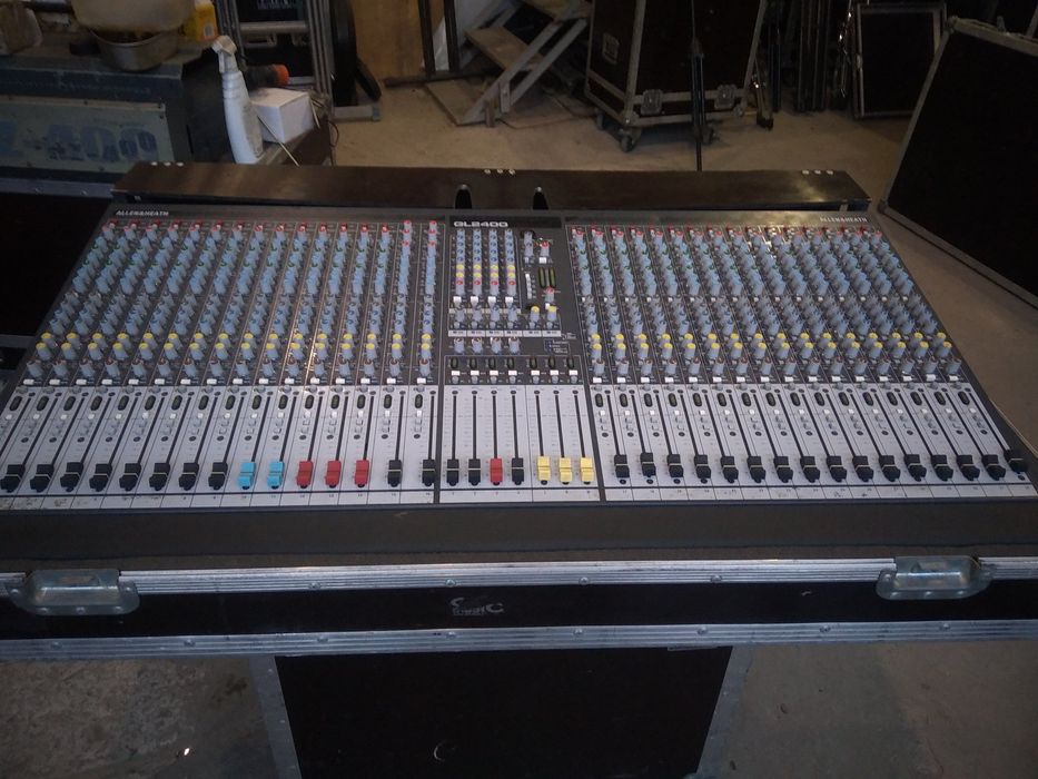 Allen &Heath GL2400-32