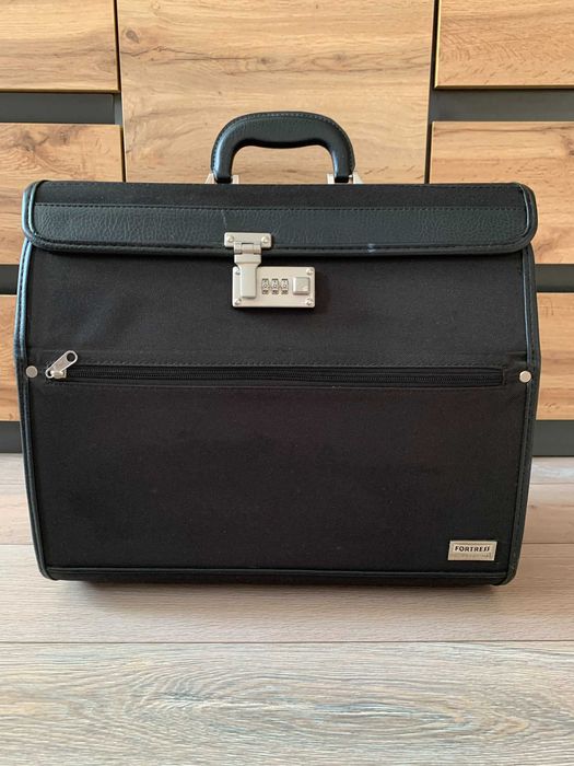 Profesjonalny Kufer Fryzjerski na Kółkach SOLIDNY z Zamkiem Szyfrowym