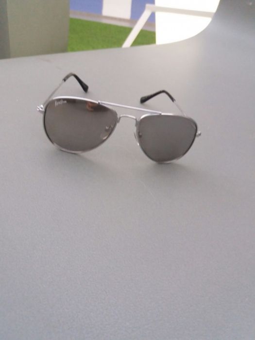 Óculos de sol estilo ray ban para criança