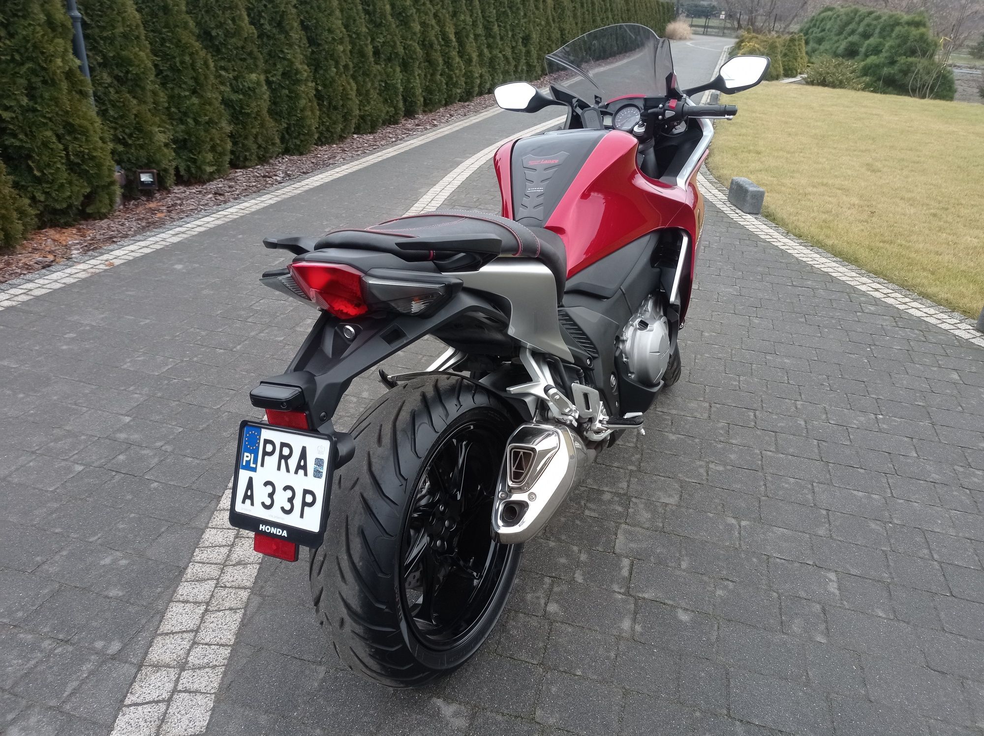 Honda VFR 1200F 17 tys km. Serwis