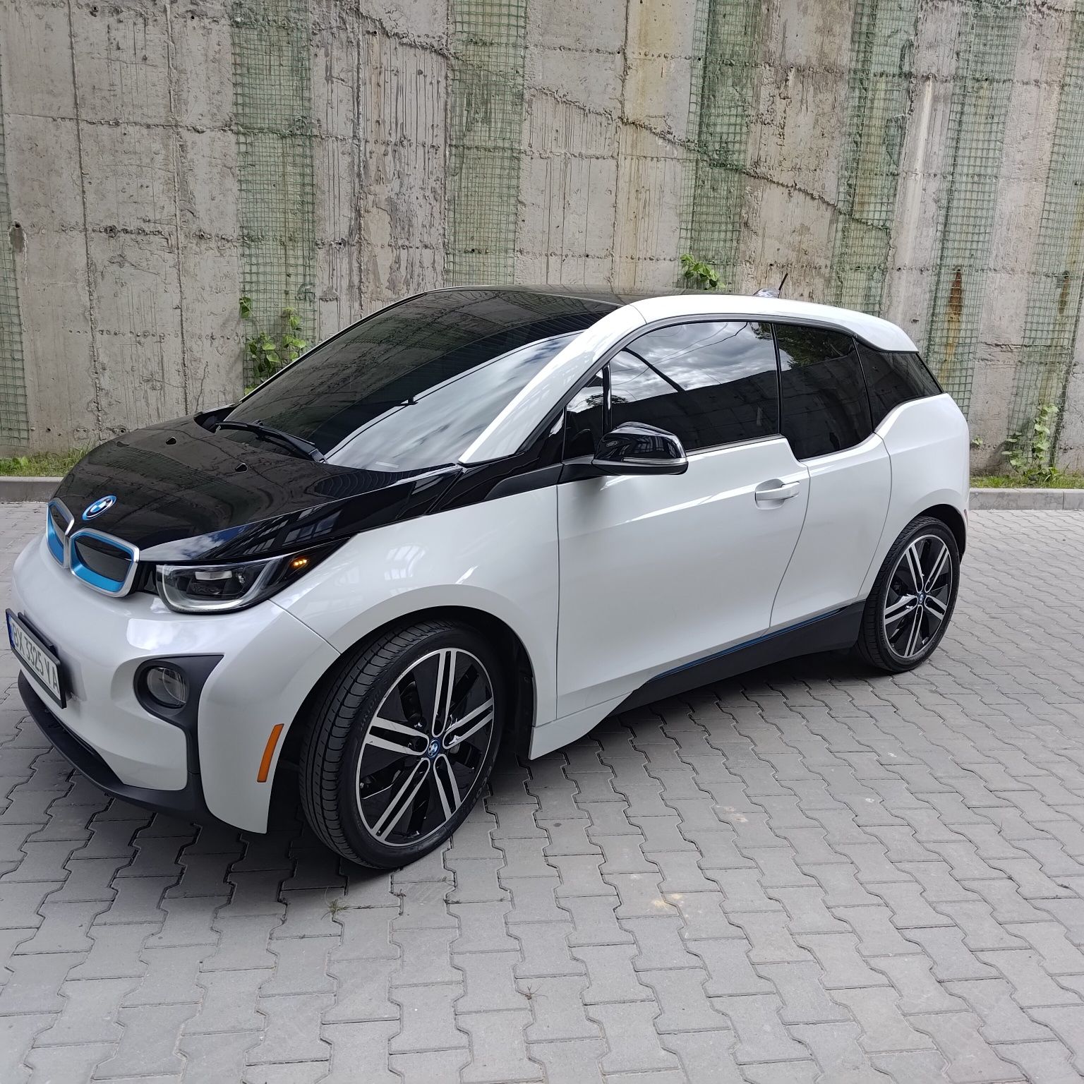 BMW i3, e-drive 33 kWh