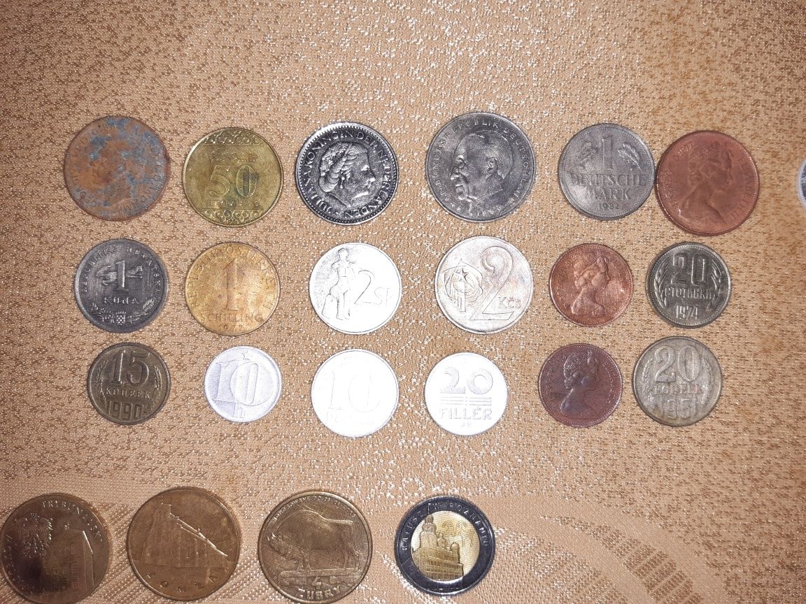 Kolekcja monet i banknotów