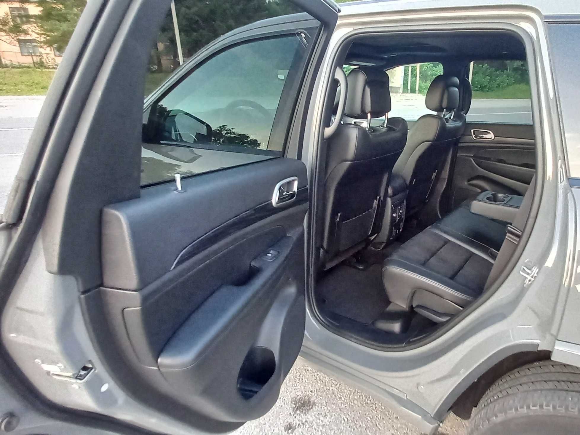 Jeep Grand Cherokee 2022р.в, 4х4, 3.6 газ/бенз