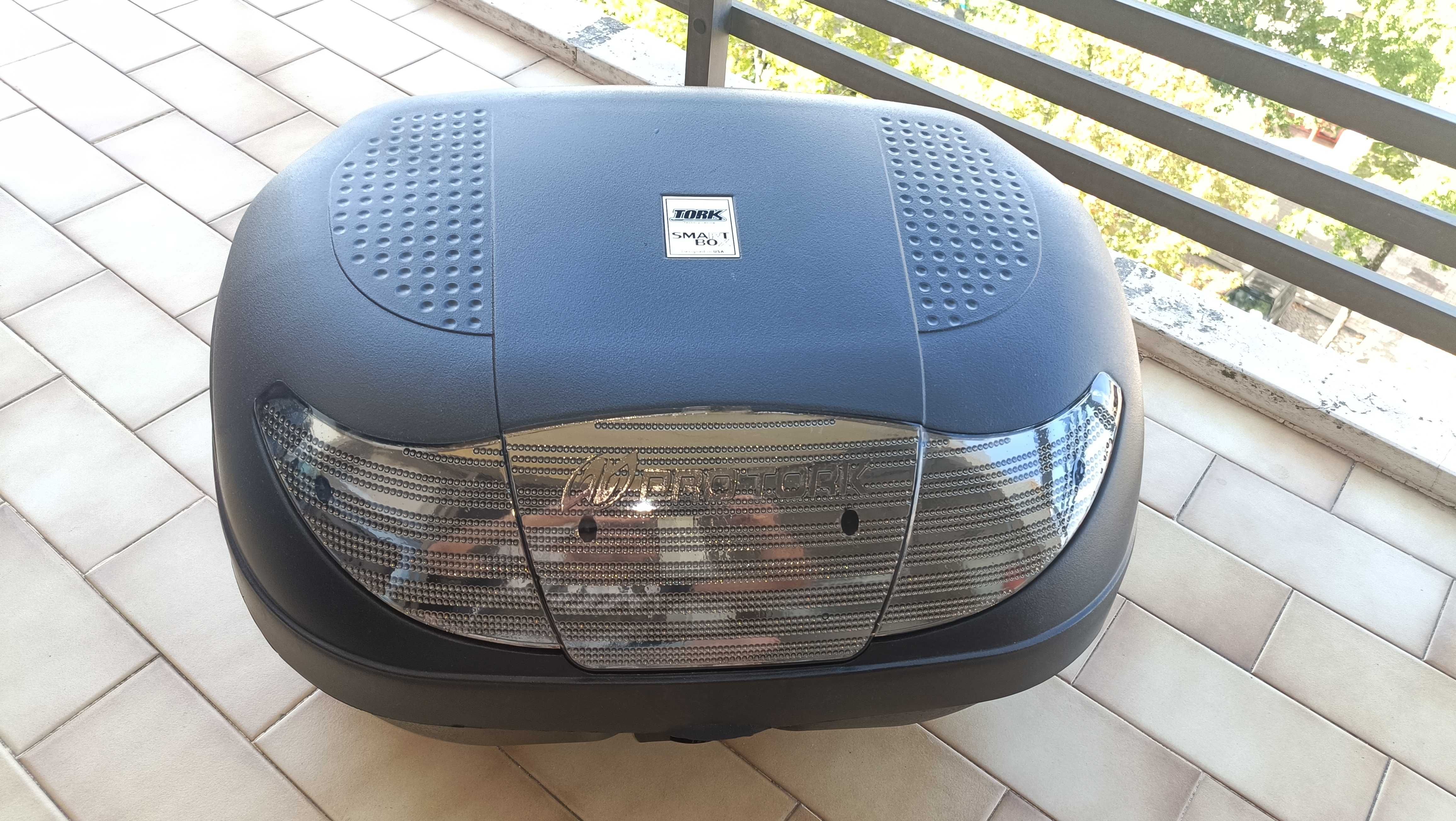 Topcase 45 Litros Pro Tork Refletor Fumê em Ótimo Estado
