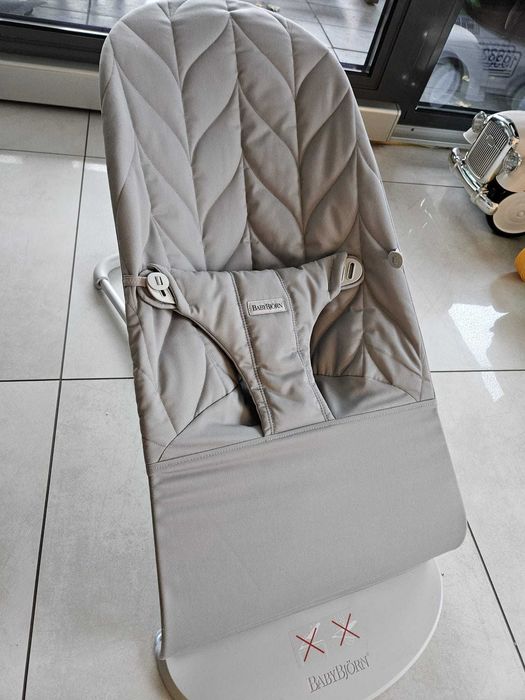 Bujaczek/leżaczek babybjorn szary jak nowy