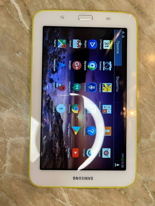 Планшет Samsung жовтий , ексклюзив  , в ідеальному стані