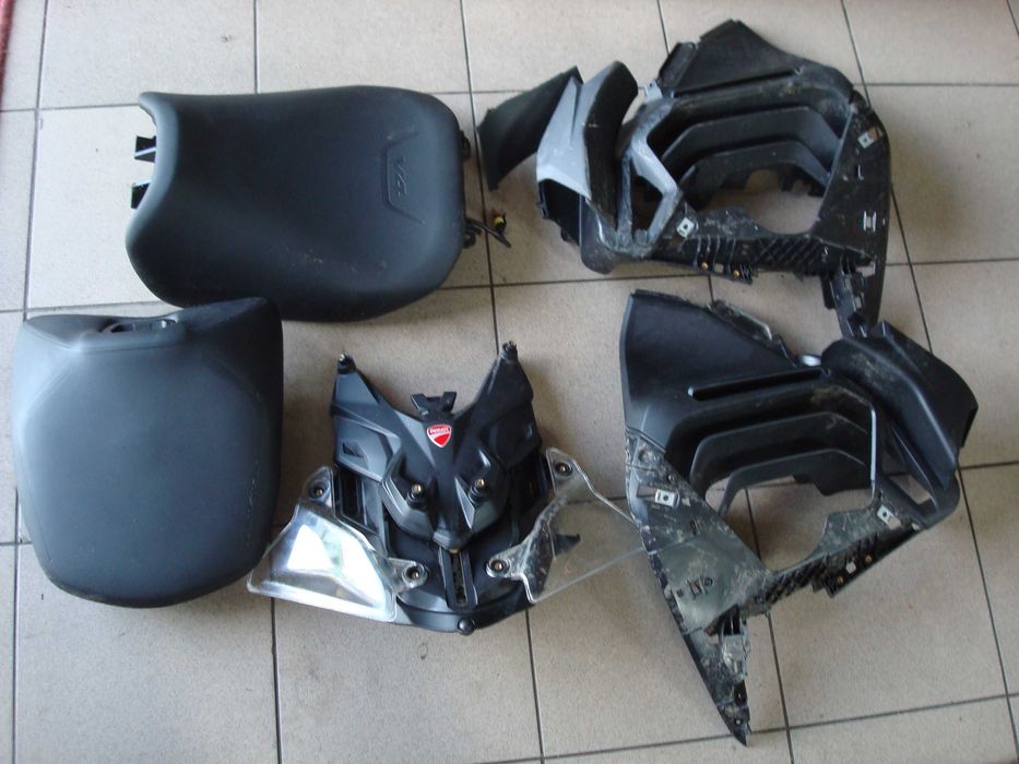 Ducati Multistrada V4S 22r silnik stacyjka zestaw startowy części