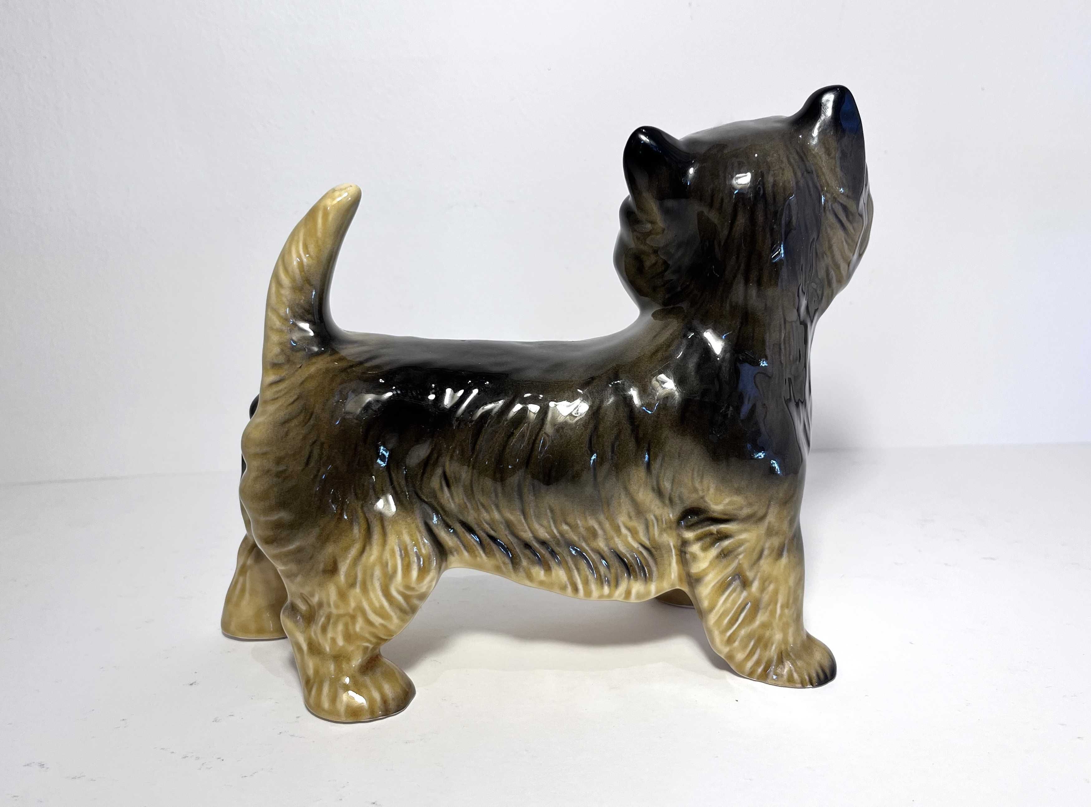 Figurka porcelanowa pies rasy Cairn Terrier- Coopercraft