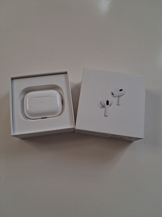 Airpods Pro Apple 2 com garantia e seguro comprado a 16/08/2025