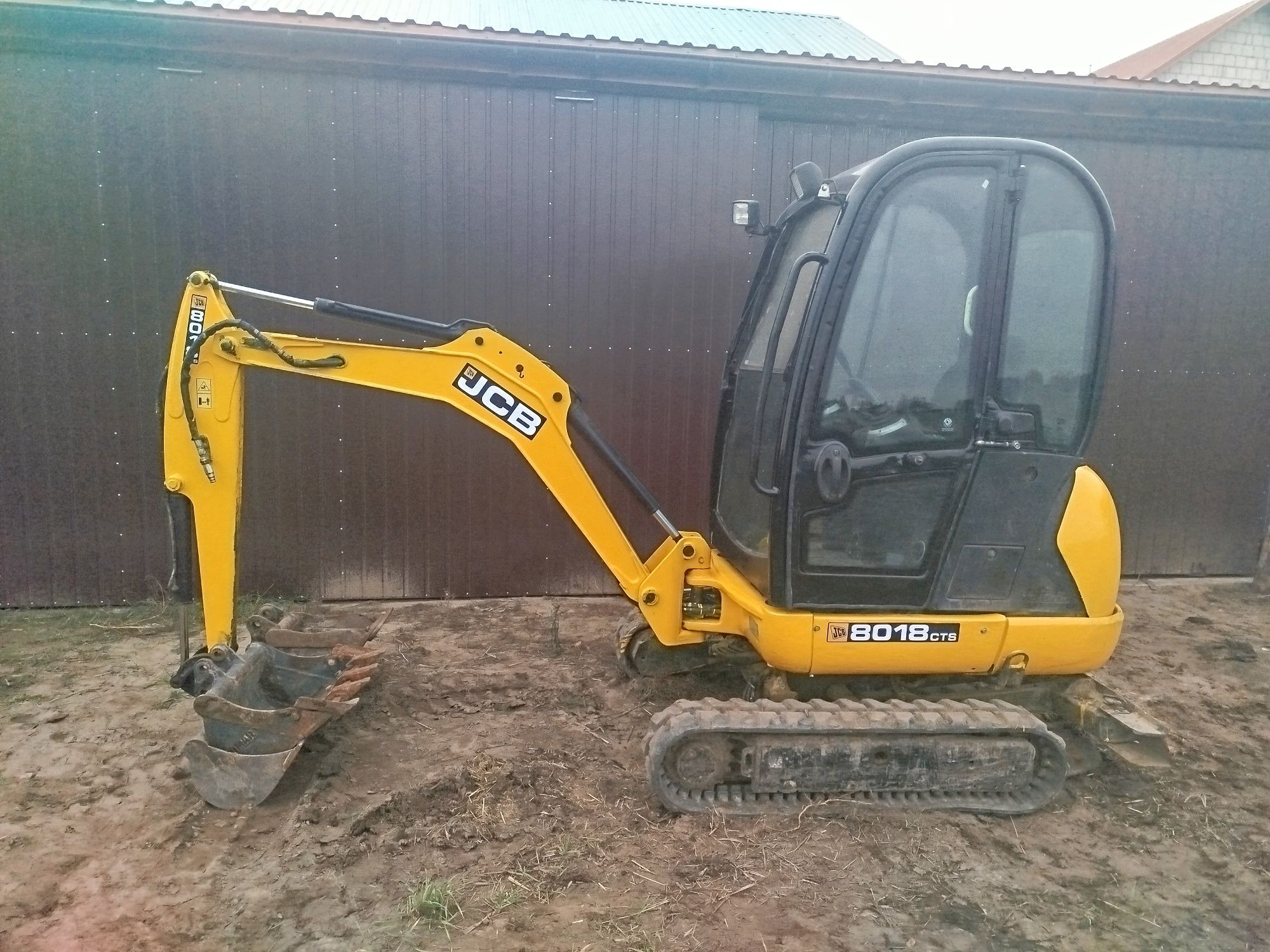 Wynajem miniładowarki  bobcat/minikoparki