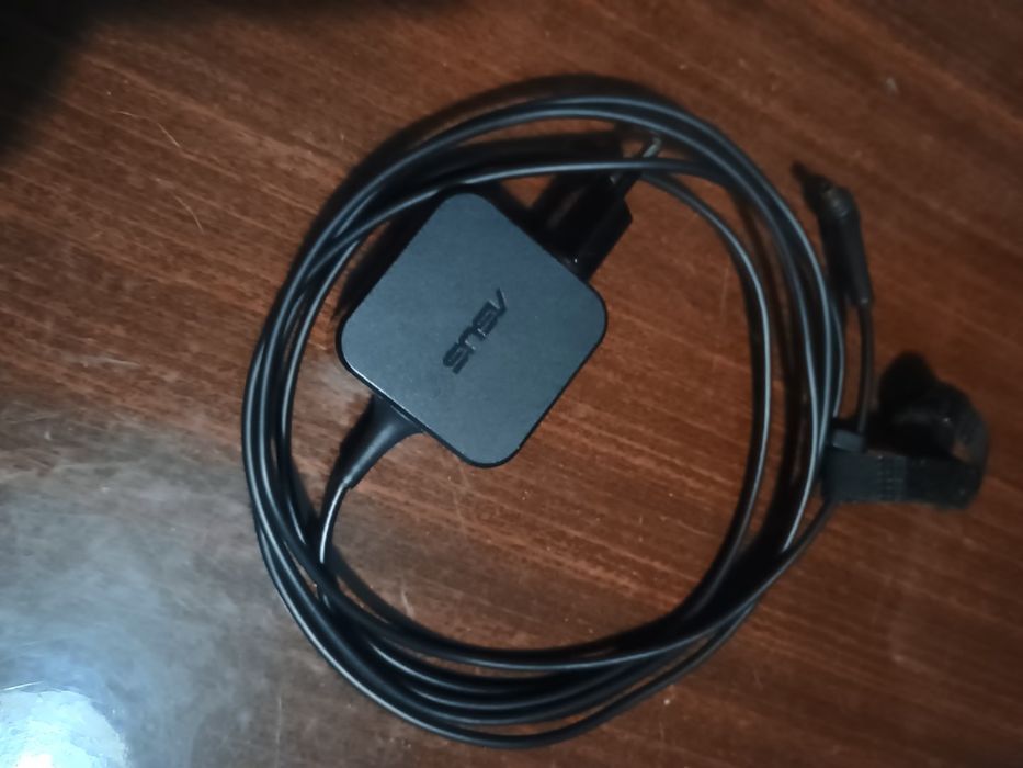 ноутбук asus e410ma,4gb озу.celeron 4020.