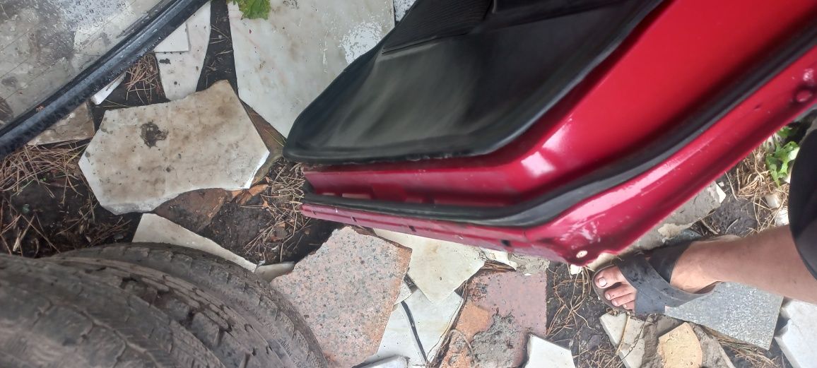 Двері мерседес 190 двері w 201 mercedes 190