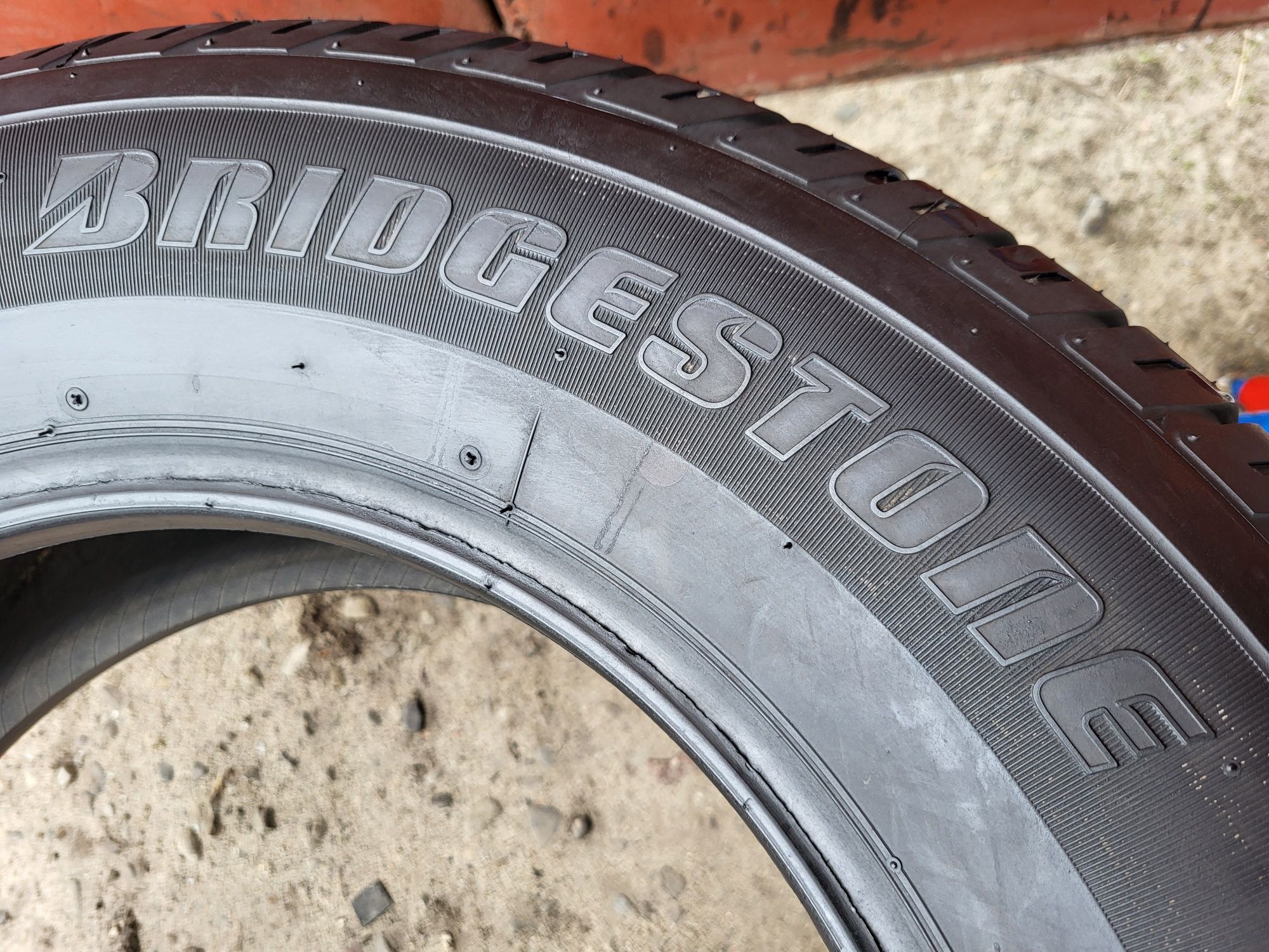 225/70/16 R16 Bridgestone Dueler H/T 687 2шт ціна за 1шт літо шини