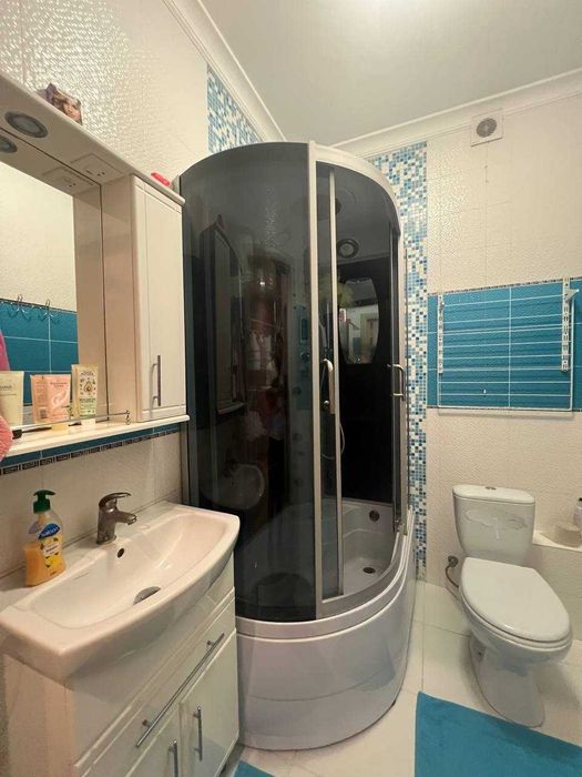 Продаж дуплекса з ремонтом та меблями. 7-9 км. від метро.