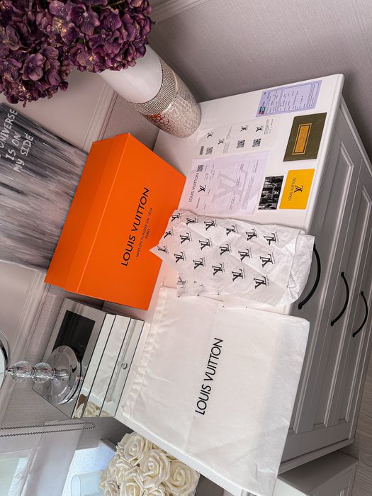 LV Louis Vuitton 40 rozmiar Trainer Sneakers shoes buty sportowe nowe