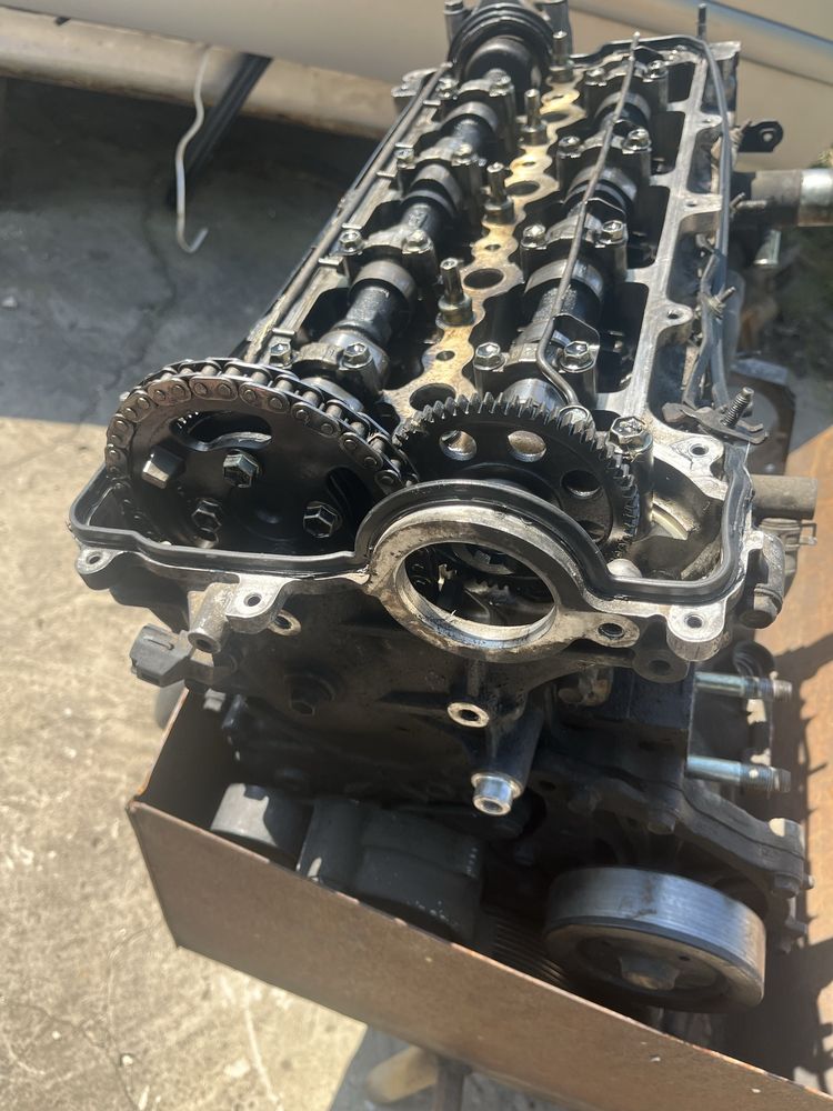 Двигун на болти/ГБЦ 2.2 Toyota RAV4 (05-16) / Avensis (03-18) 2AD-FHV