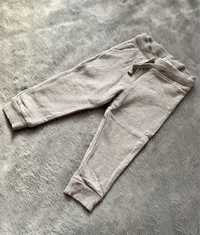 Szare spodnie dresy ocieplane rozmiar 74