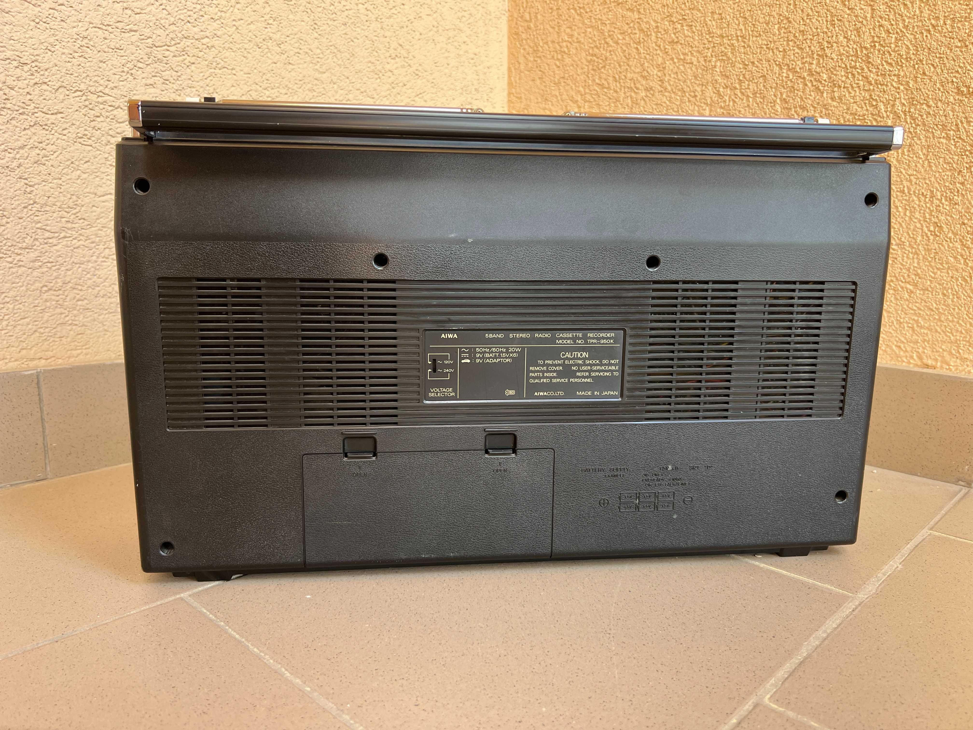 Вінтажна магнітола AIWA TPR-950