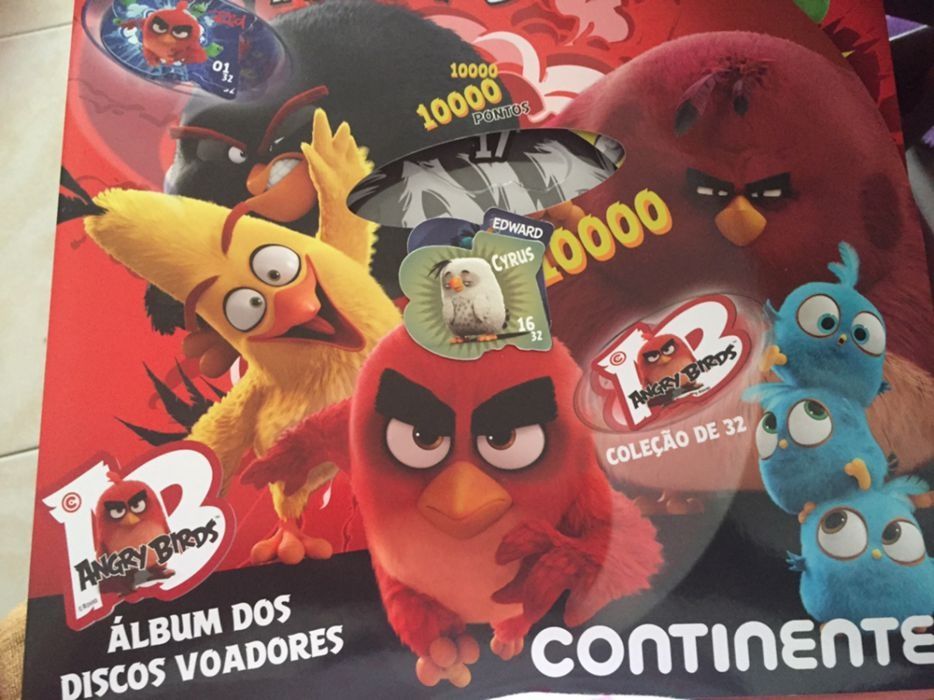 Caderneta Angry Birds de tazos - NOVA