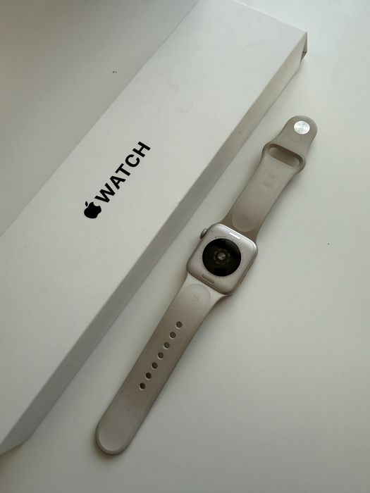 Apple Watch SE (2nd Gen) 40 mm
