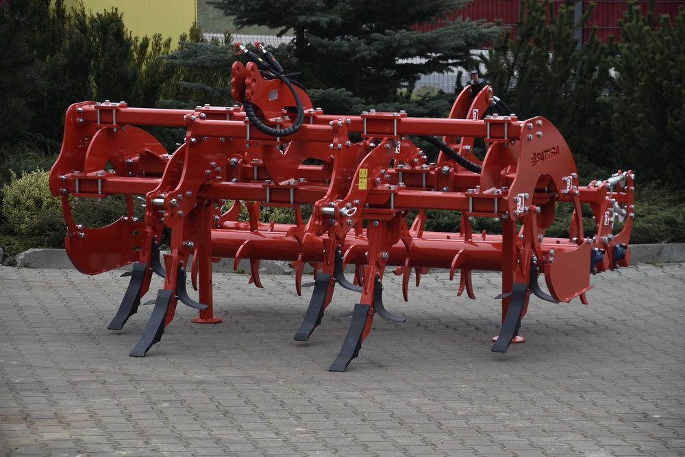 Pług Dłutowy Bezorkowy Głębosz HECTOR - BATYRA Lublin