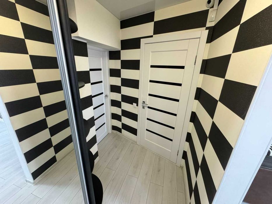 Оренда 3 кімнатної квартири на Подолі!!!