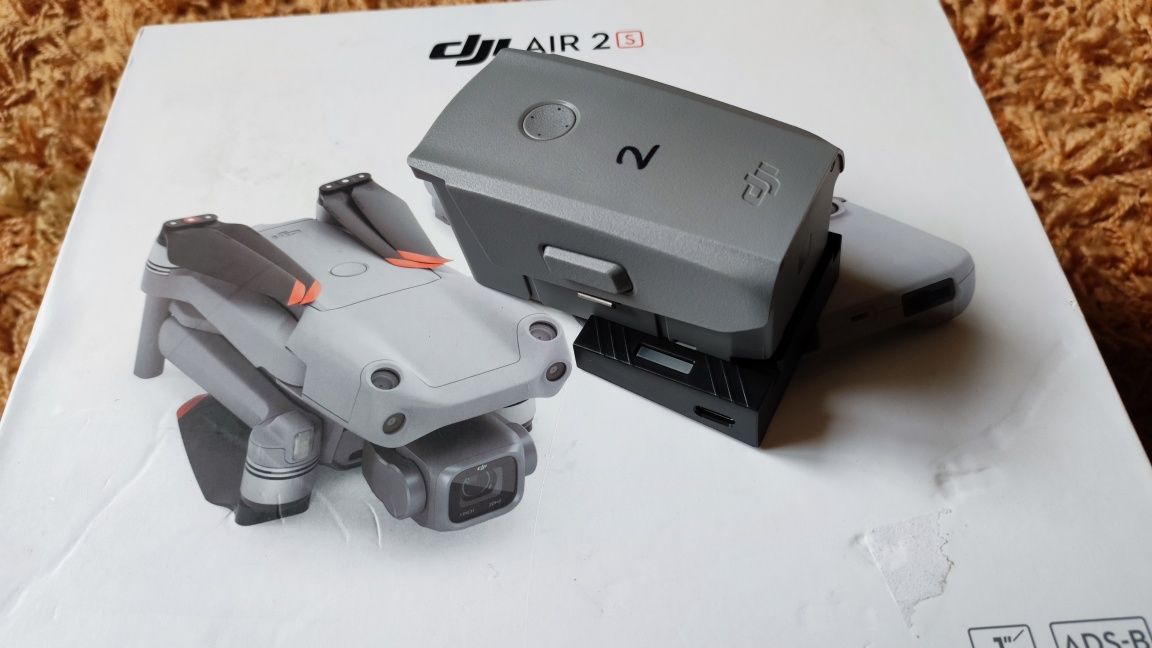 DJI AIR 2S / MAVIC AIR 2 Зарядний пристрій PowerPlant для DJI