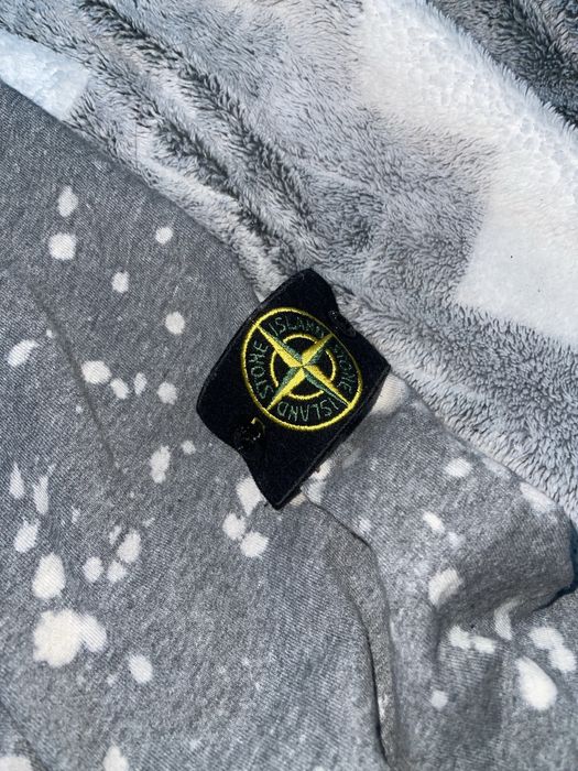 Stone Island свитшот в идеальном состоянии