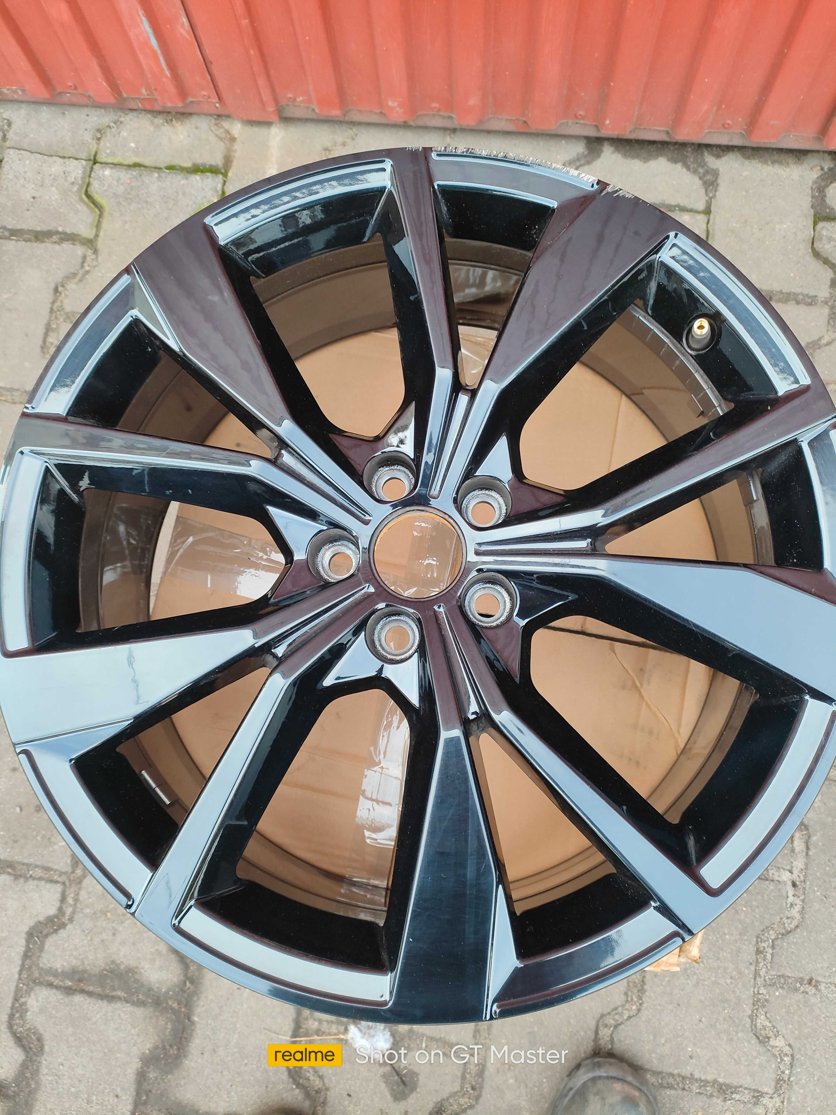Felga Aluminiowa VW Taigo 18X7J ET39