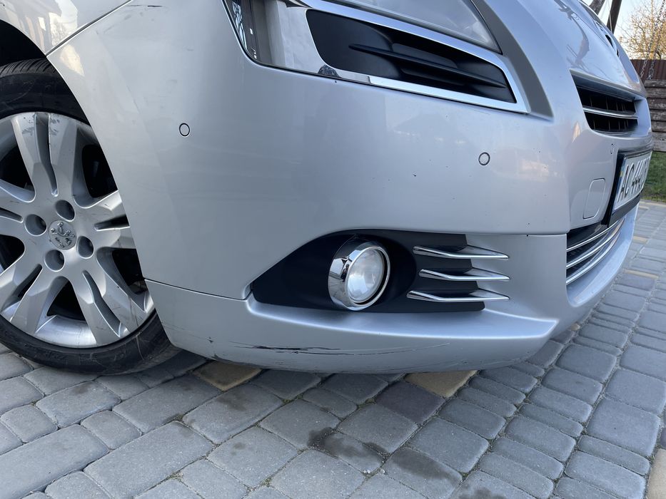 Peugeot 5008  2012  2,0hdi