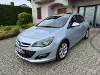 Opel Astra OPC Line Bi-Xenon Nawi Klima Park Assist Grz.Fotele Grz.Kier. Tempomat
