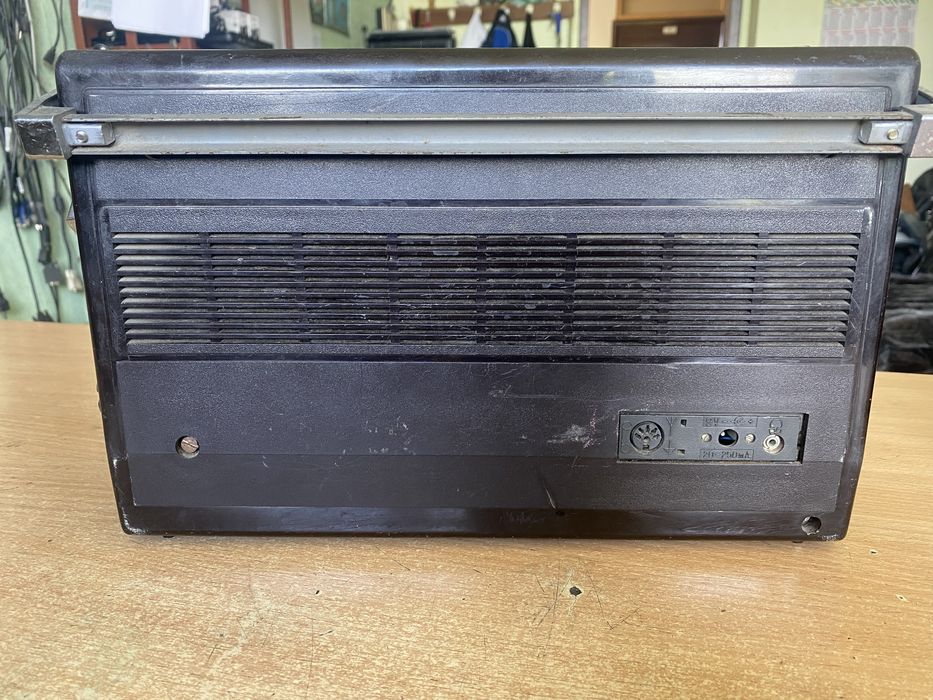 Радіо VEF spidolo 232