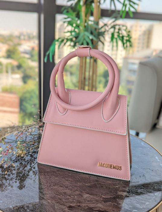 РОЗПРОДАЖ Ідеальної сумочки Jacquemus Eco-Leather