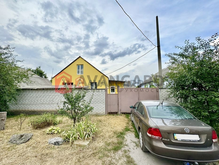 Продам дом 76 м2 с гаражом на 6 сотках в Березановке