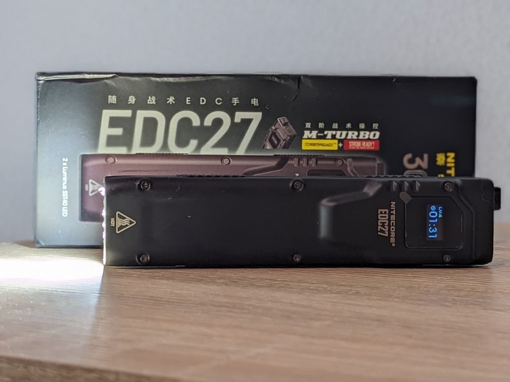 EDC27 Nitecore 3000lumens