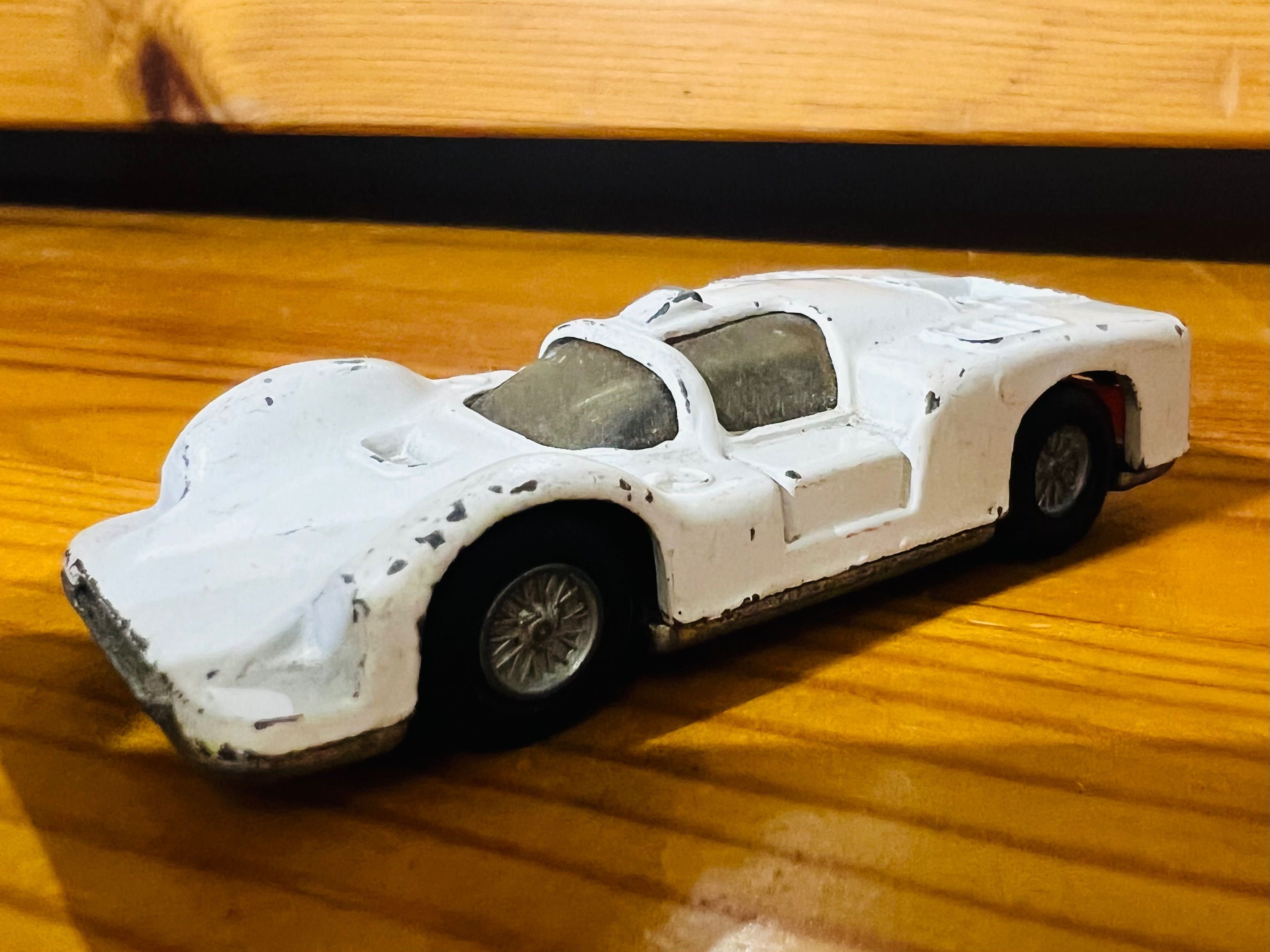 CHAPARRAL 2F N 802 Speedy Made in Italy F1 Auto Model Unikat