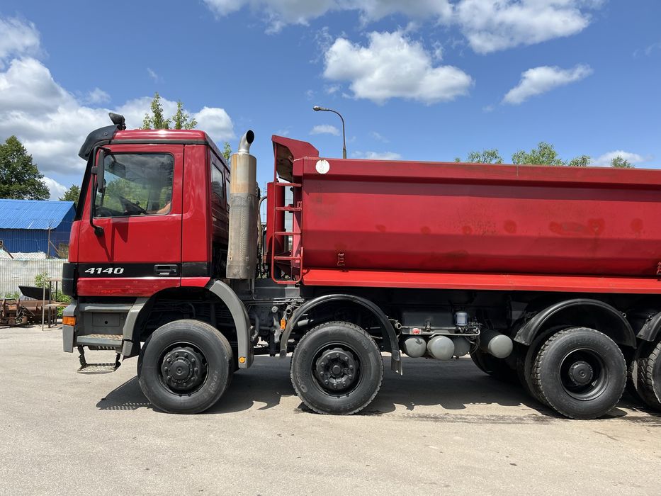 Wywrotka Mercedes Actros 4140 8x6