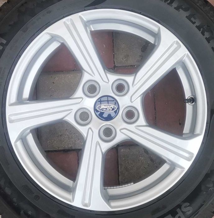 Felgi 16'' czujniki opony zima Ford Puma NOWE 5x108